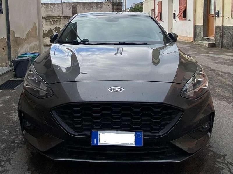 Usata Ford Focus ST-Line 125 CV (91 kW) 2019 Grigio Berlina