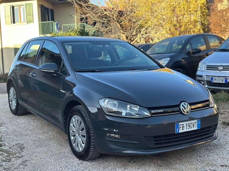 Occasion VW Golf VII Highline 110 ch (80 kW) 2016 Gris Berline