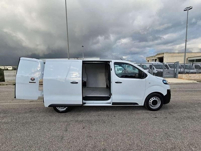 Usata Fiat Scudo Business 145 CV (106 kW) 2023 Bianco Furgone