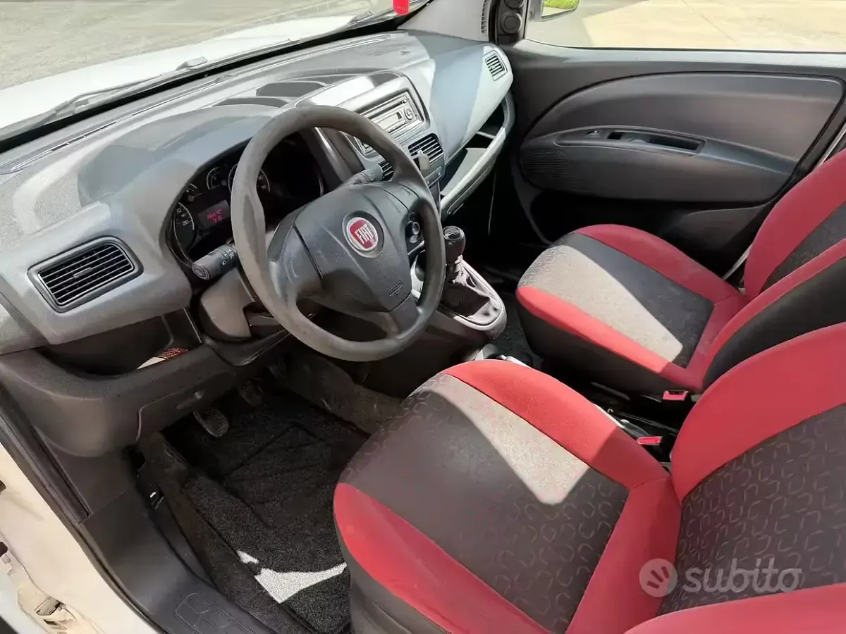 Usata Fiat Doblò Dynamic 120 CV (88 kW) 2014 Bianco Monovolume