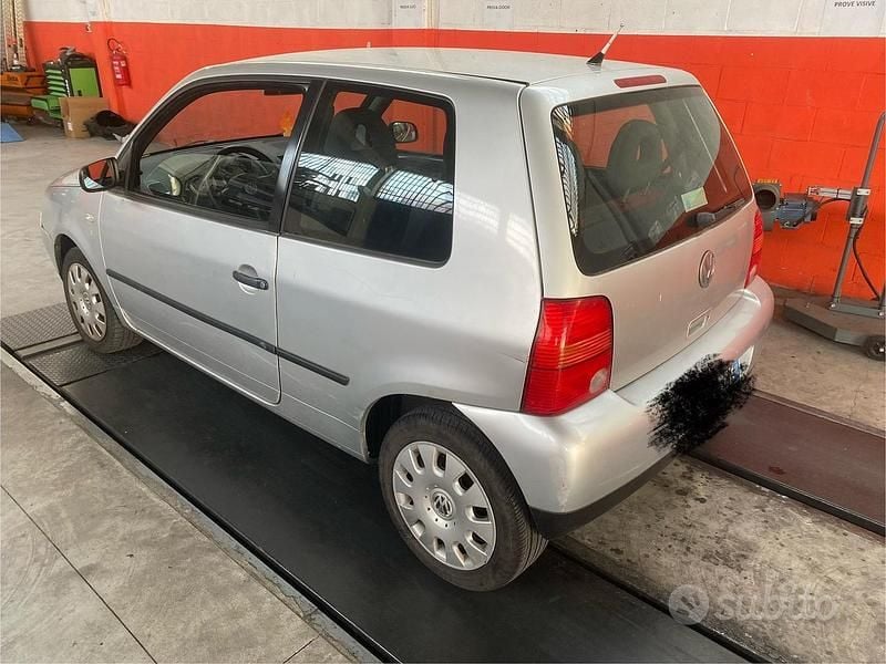 Usata VW Lupo 60 CV (44 kW) 2003 Utilitaria