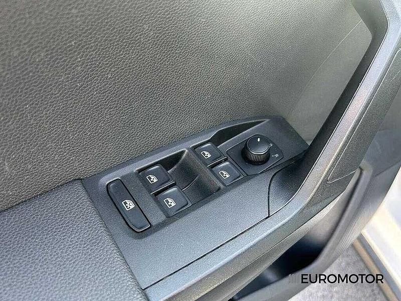Usata Seat Arona Style 95 CV (69 kW) 2018 Bianco SUV