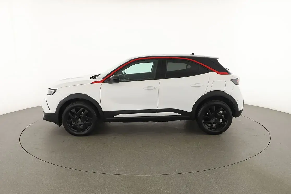 Usata Opel Mokka 101 CV (74 kW) 2023 Bianco SUV