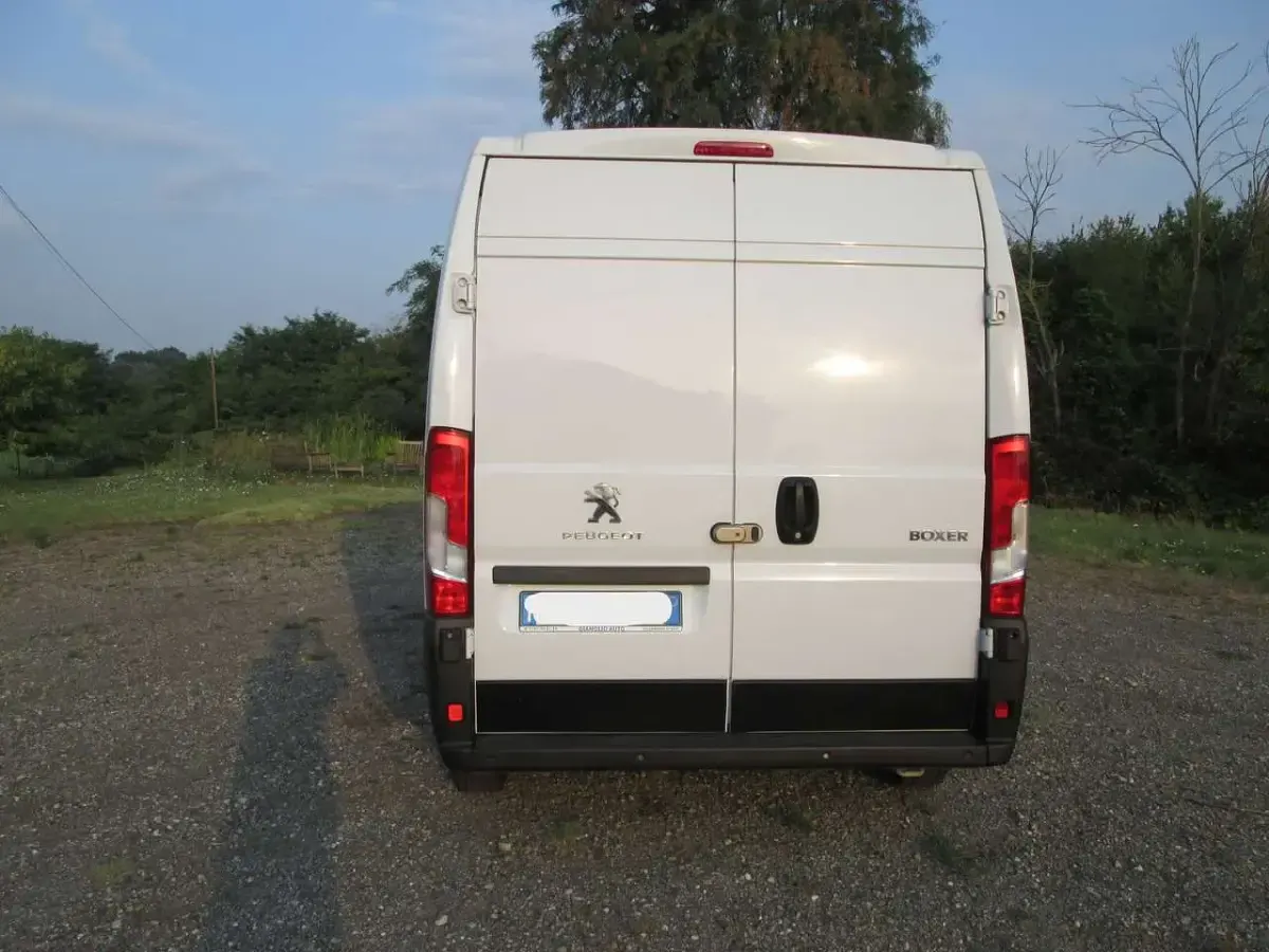 Usata Peugeot Boxer 136 CV (100 kW) 2023 Bianco Furgone