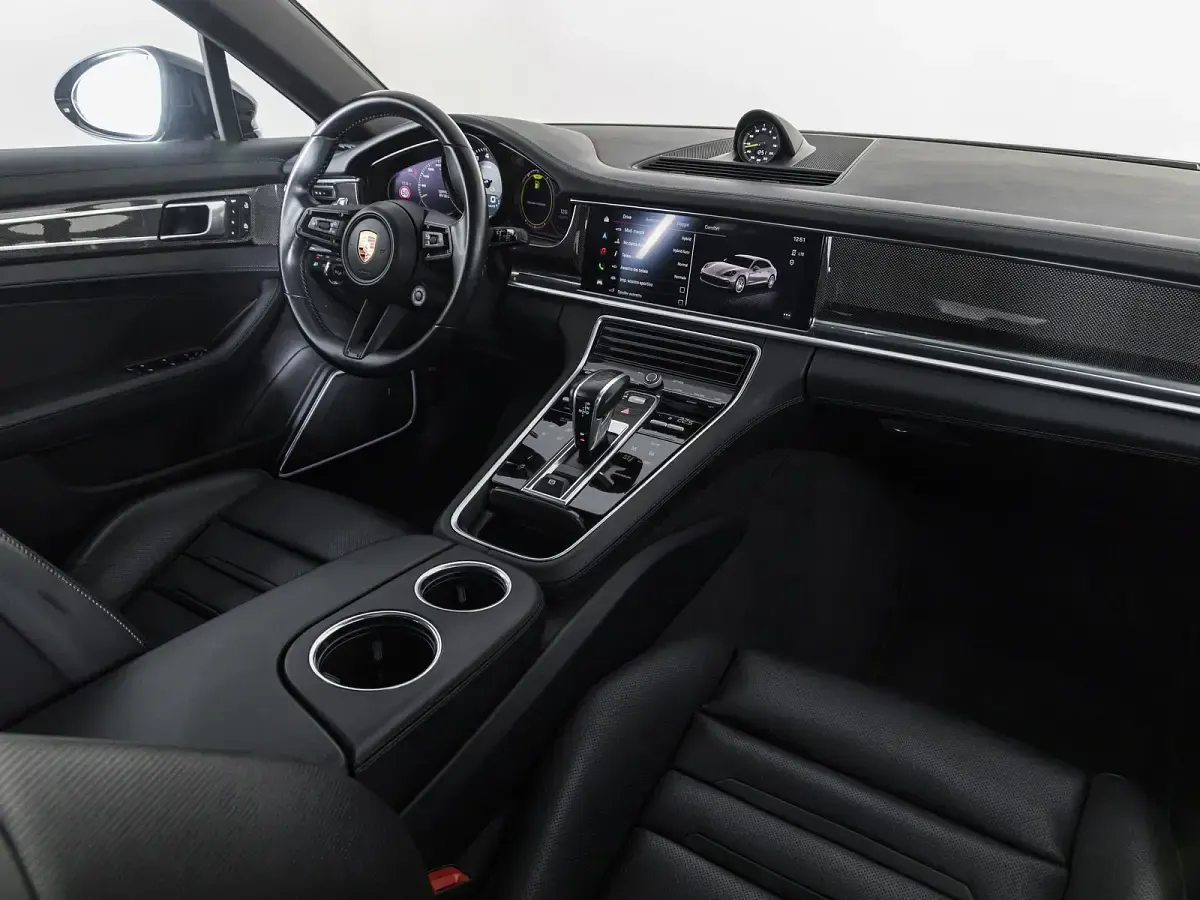 Usata Porsche Panamera 4 Platinum Edition 2023 Verde aventurine metallizzato Utilitaria