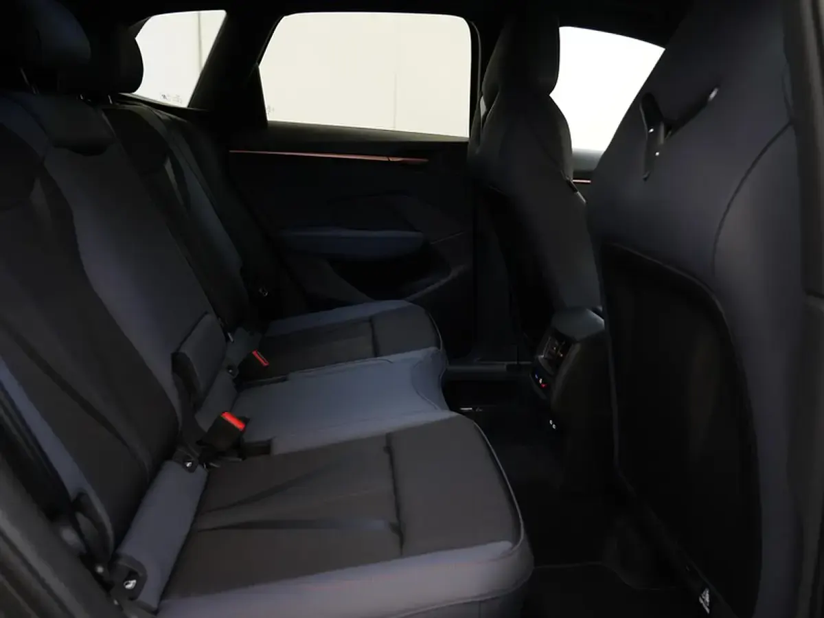 Nuova Cupra Terramar 150 CV (110 kW) 2026 Nero midnight SUV