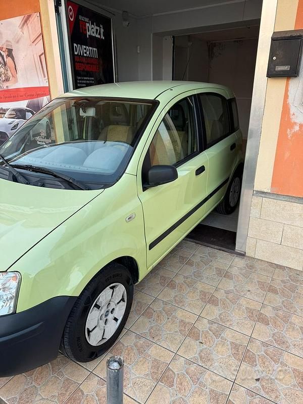 Usata Fiat Panda Active 54 CV (39 kW) 2006 Giallo Utilitaria