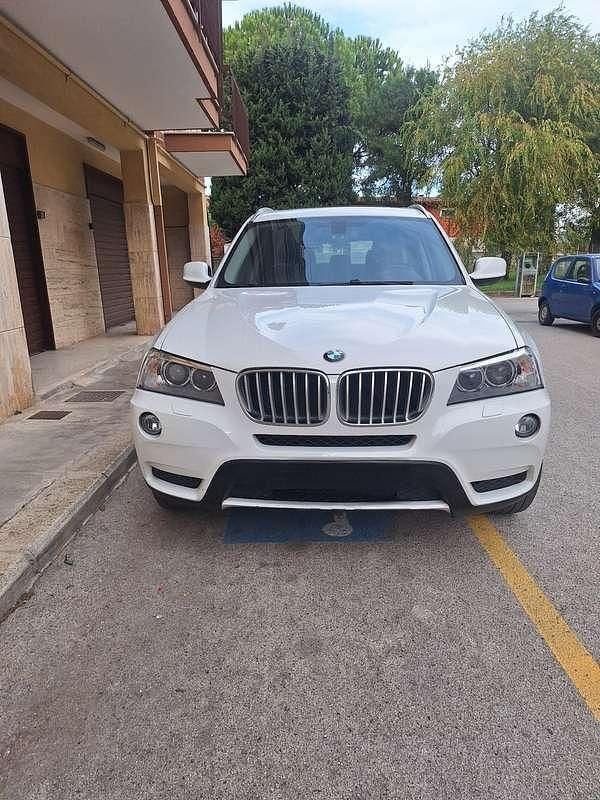 Usata 2012 BMW X3 Comfort Edition SUV | 9000 € (Buon prezzo) - Immagine 1/4
