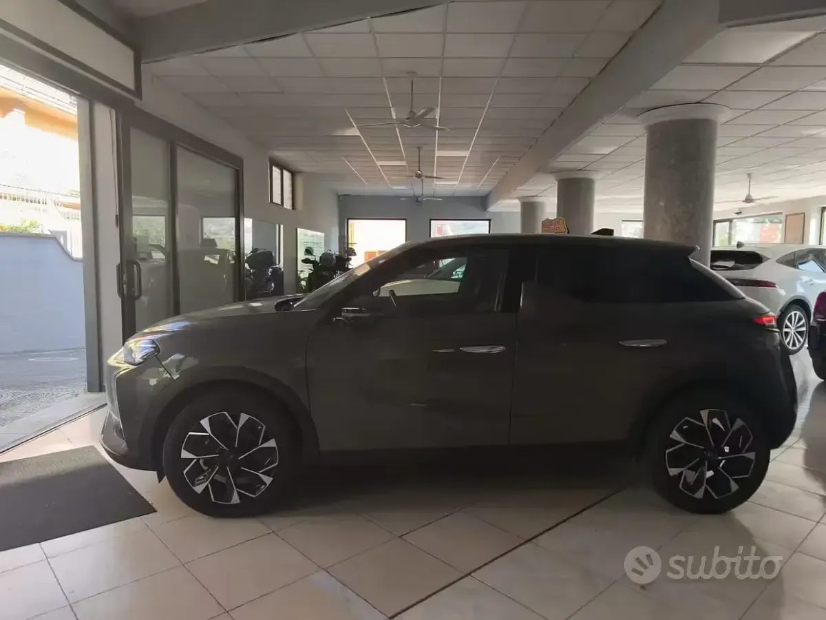 Usata DS Automobiles DS3 Opera 131 CV (96 kW) 2024 Grigio Station wagon