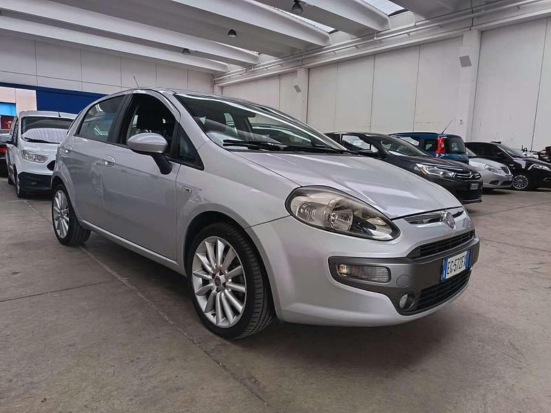 Usata Fiat Punto Evo Emotion 95 CV (69 kW) 2011 Argento Utilitaria