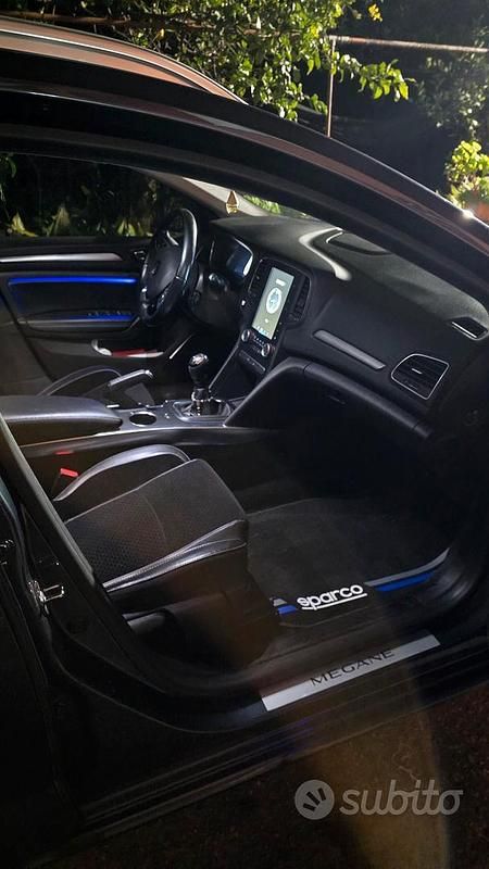 Usata Renault Mégane GrandTour 110 CV (80 kW) 2017 Grigio Station wagon