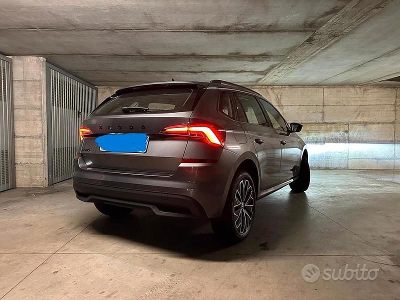 Usata Skoda Kamiq 95 CV (69 kW) 2023 Grigio SUV