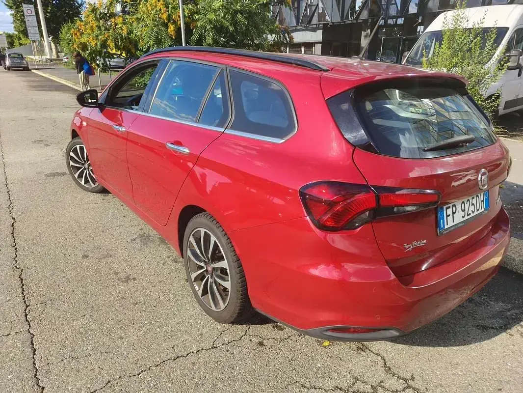 Usata Fiat Tipo Lounge 120 CV (88 kW) 2018 Station wagon