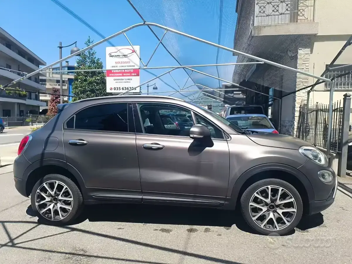 Usata Fiat 500X Cross Plus 140 CV (102 kW) 2015 Grigio SUV