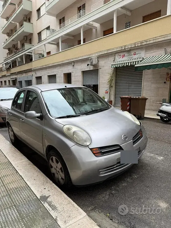 Usata Nissan Micra 57 CV (41 kW) 2003 Grigio Utilitaria