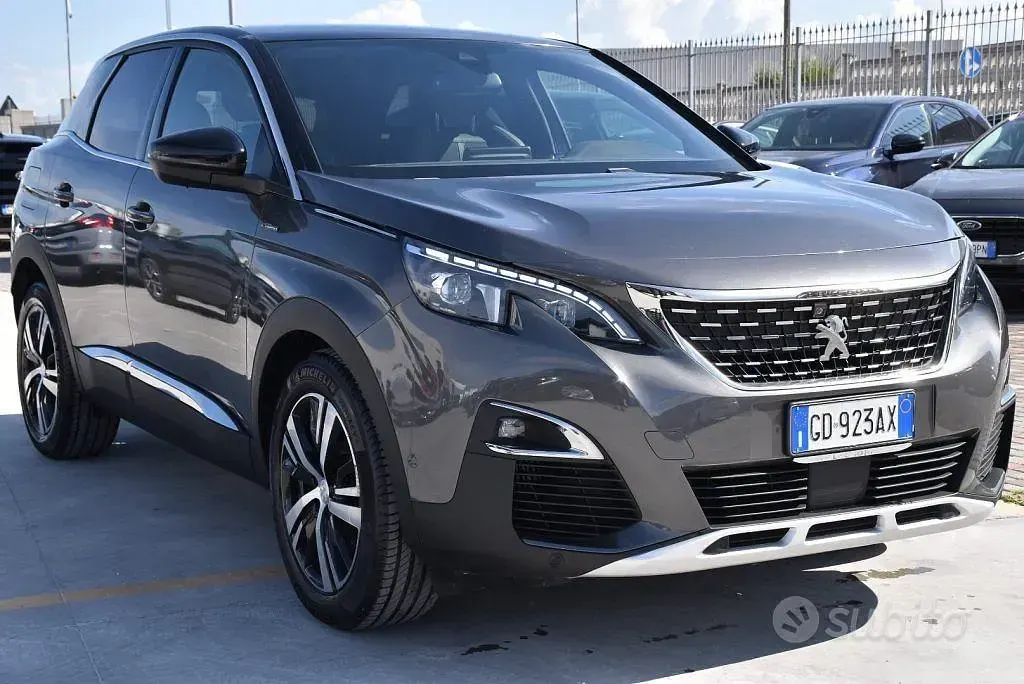 Usata Peugeot 3008 GT-line 131 CV (96 kW) 2020 Grigio SUV