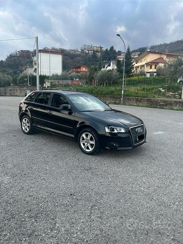 Usata Audi A3 105 CV (77 kW) 2009 Nero Utilitaria