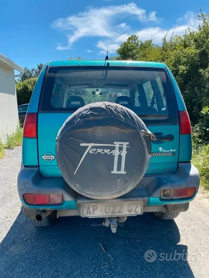 Usata Nissan Terrano 125 CV (91 kW) 1997 Verde SUV