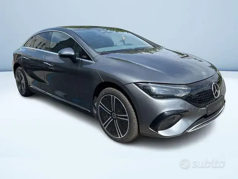 Nuova Mercedes EQE350 Premium 214 kW (292 CV) 2026 Grigio Berlina
