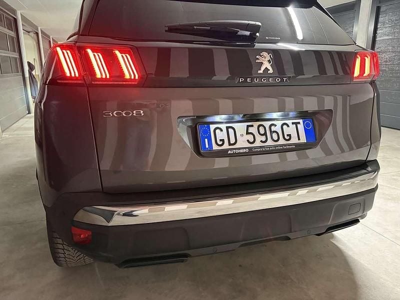 Usata 2021 Peugeot 3008 Active SUV | 14.500 € (Super prezzo) - Immagine 1/4