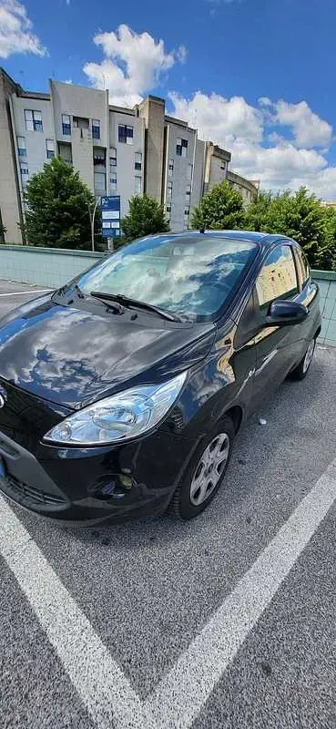 Usata Ford Ka 75 CV (55 kW) 2011 Nero Utilitaria