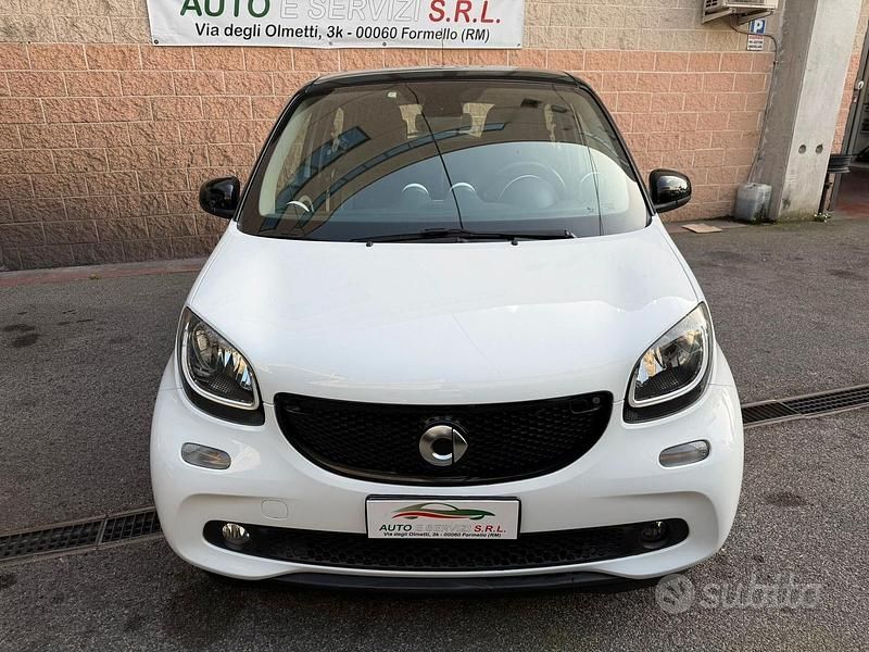 Usata Smart ForFour Prime 71 CV (52 kW) 2015 Bianco Utilitaria