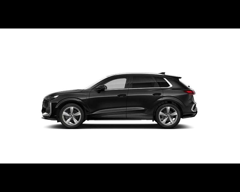 Nuova Audi Q3 S-Line 177 CV (130 kW) 2026 Nero mito metallizzato SUV