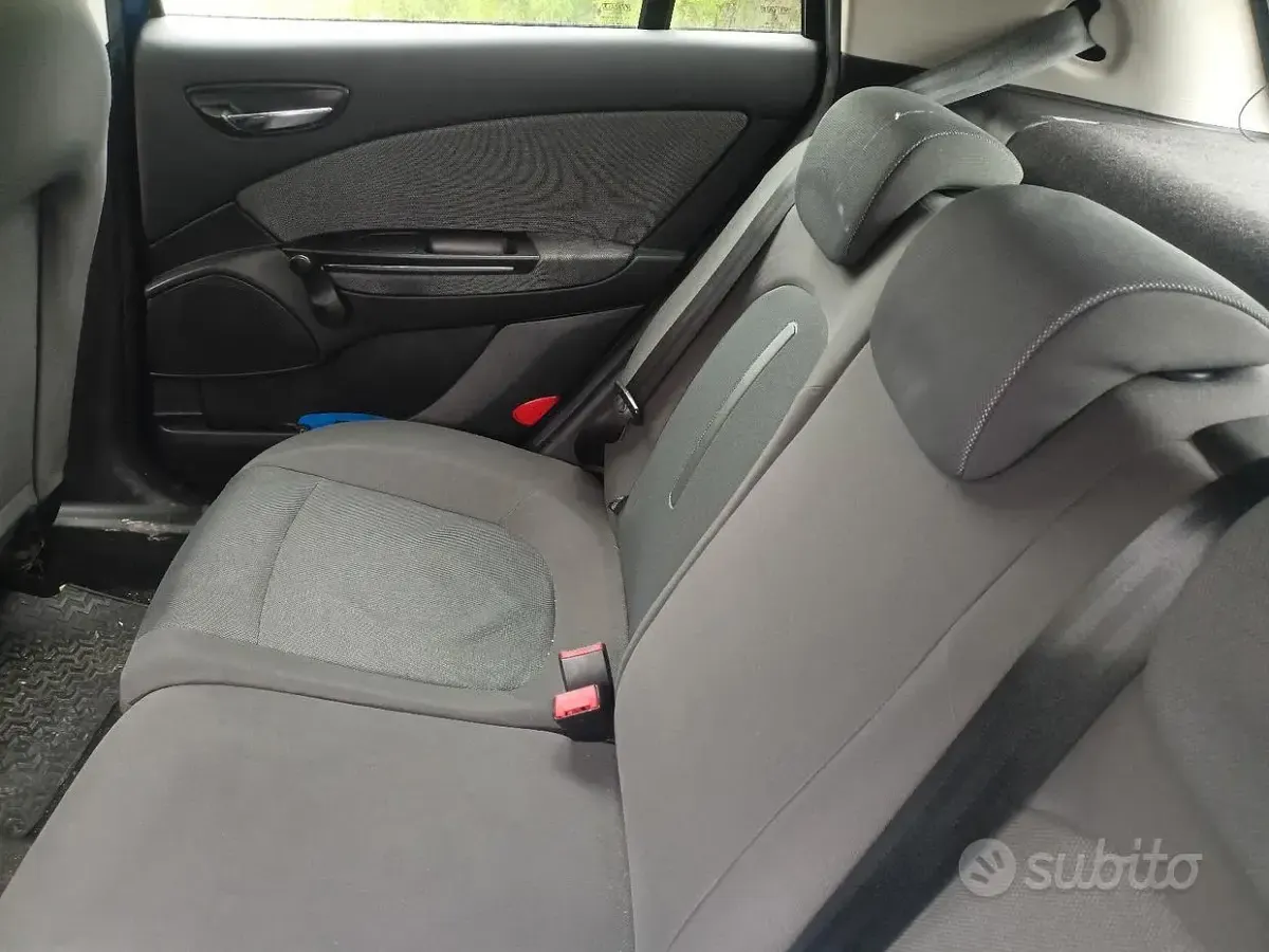 Usata Fiat Bravo 120 CV (88 kW) 2009 Blu Utilitaria