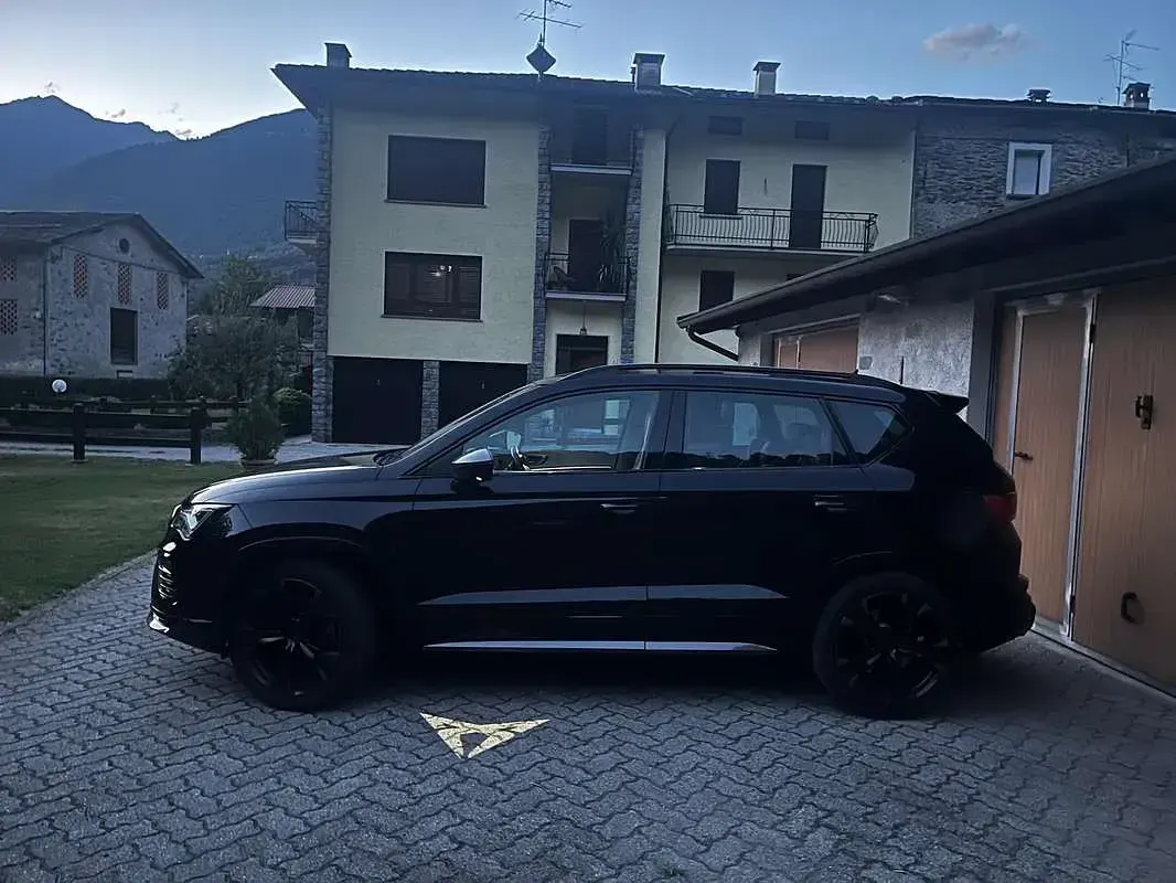 Usata Cupra Ateca 300 CV (220 kW) 2021 Nero SUV