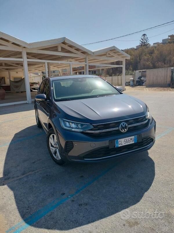 Grigio Usata 2023 VW Taigo SUV | 21.500 € (Buon prezzo) - Immagine 1/4