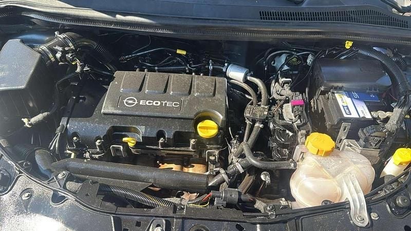 Usata Opel Corsa 54 CV (39 kW) 2012 Grigio Berlina