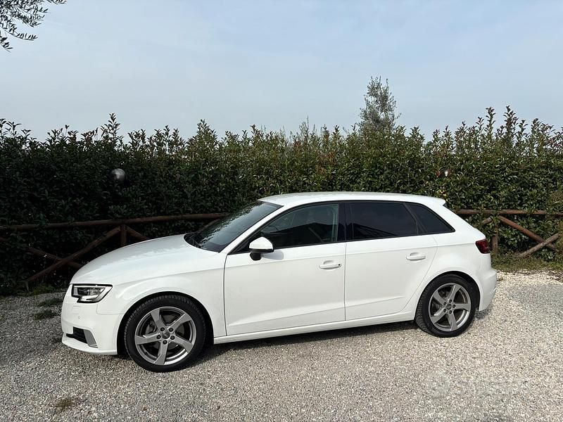 Usata Audi A3 Sport 116 CV (85 kW) 2019 Bianco Berlina