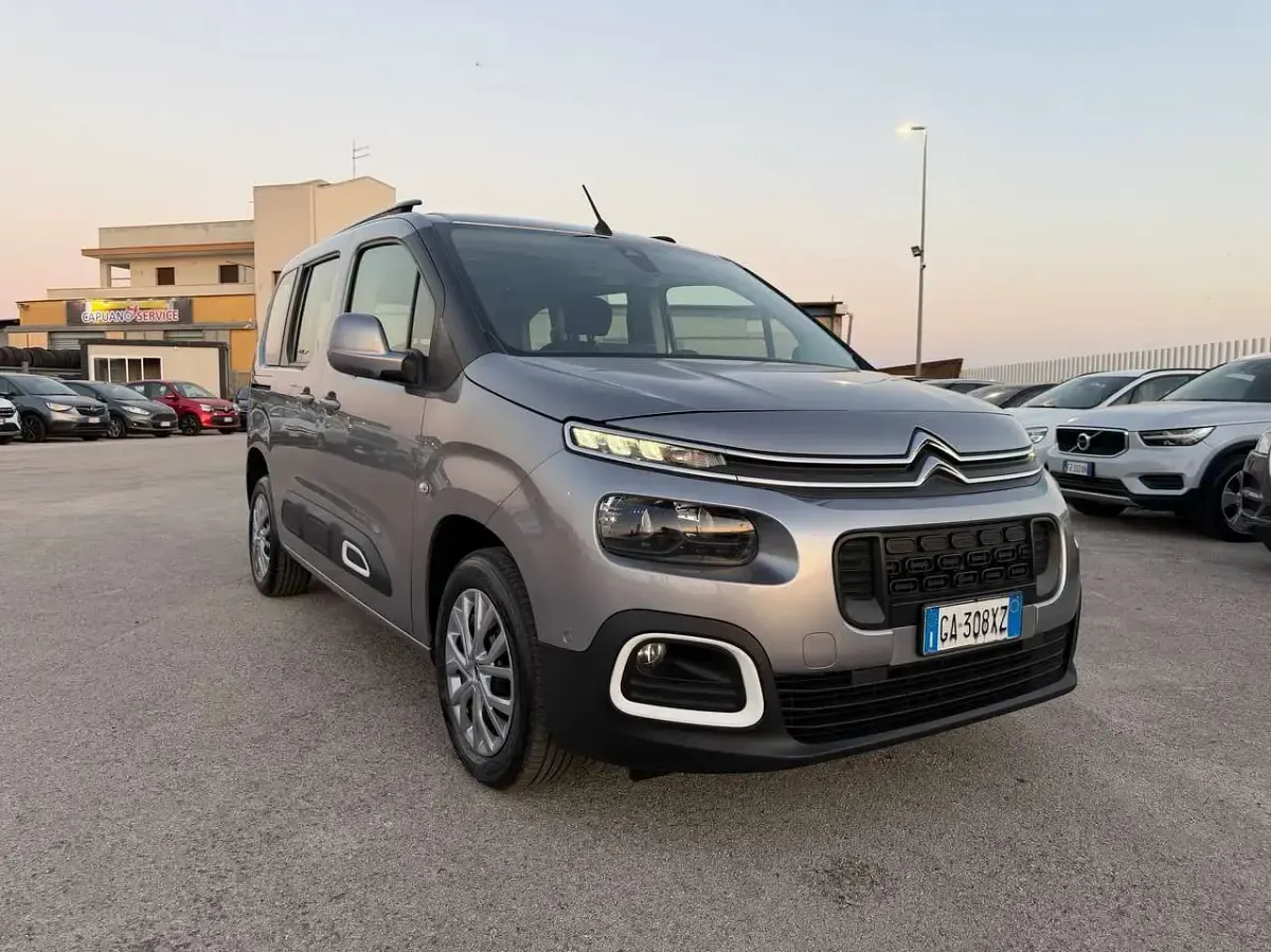 Usata Citroën Berlingo Feel 102 CV (75 kW) 2020 Grigio Monovolume