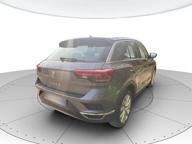 Usata VW T-Roc Style 150 CV (110 kW) 2019 Grigio SUV