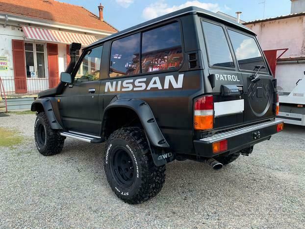 Venduto Nissan Patrol Gr Y60 Auto Usate In Vendita