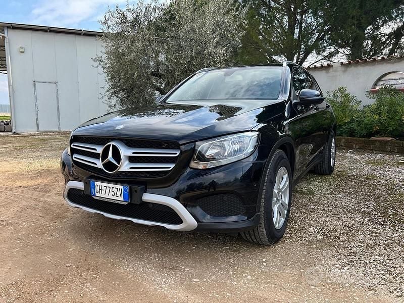 Usata Mercedes GLC220 Business 170 CV (125 kW) 2016 Nero SUV