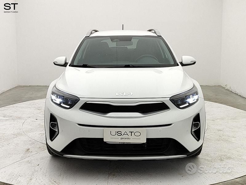 Usata Kia Stonic Urban 100 CV (73 kW) 2024 Bianco SUV