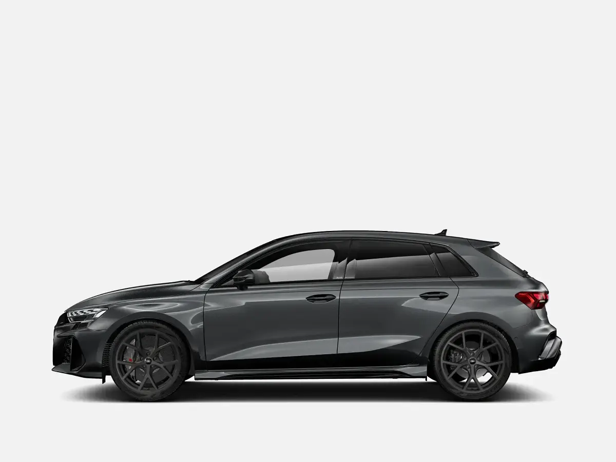 Nuova Audi RS3 Sportback Comfort 400 CV (294 kW) 2026 Grigio daytona perla Utilitaria