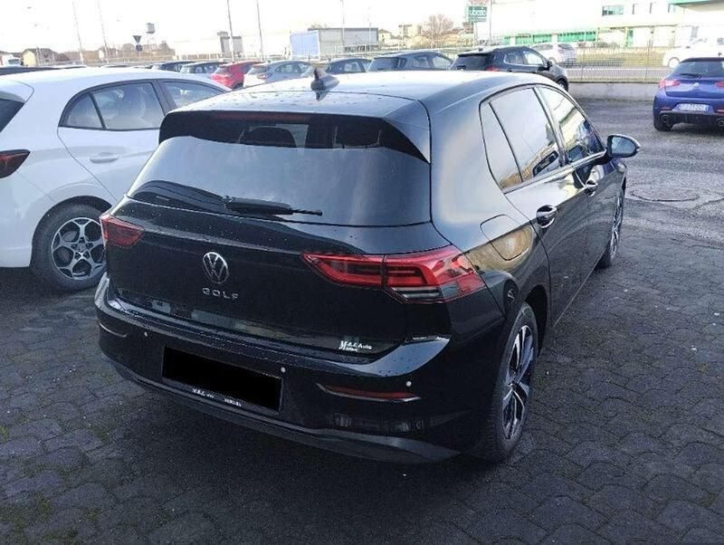 Usata VW Golf VII R-line 150 CV (110 kW) 2021 Nero Utilitaria