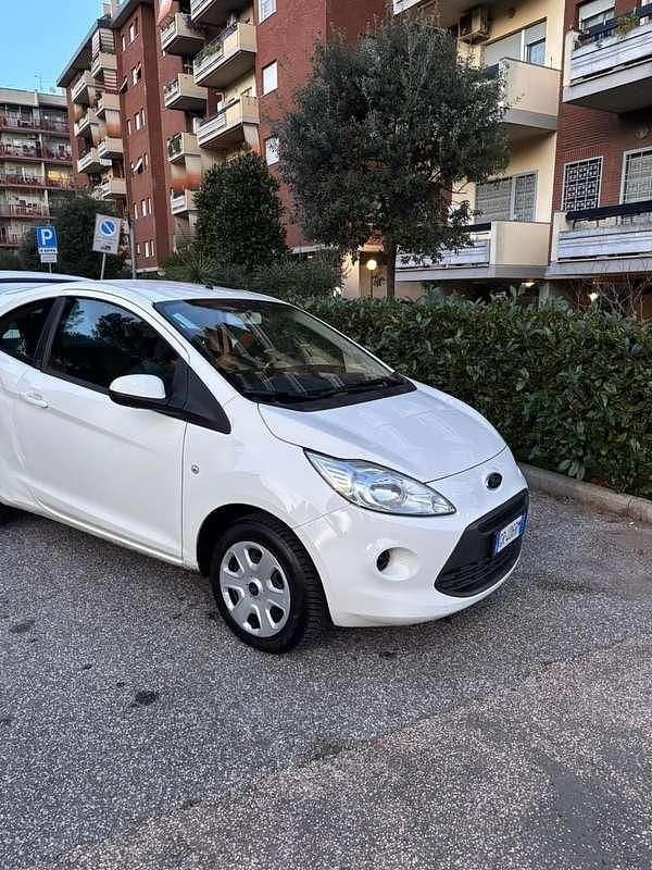 Usata Ford Ka 69 CV (50 kW) 2015 Berlina