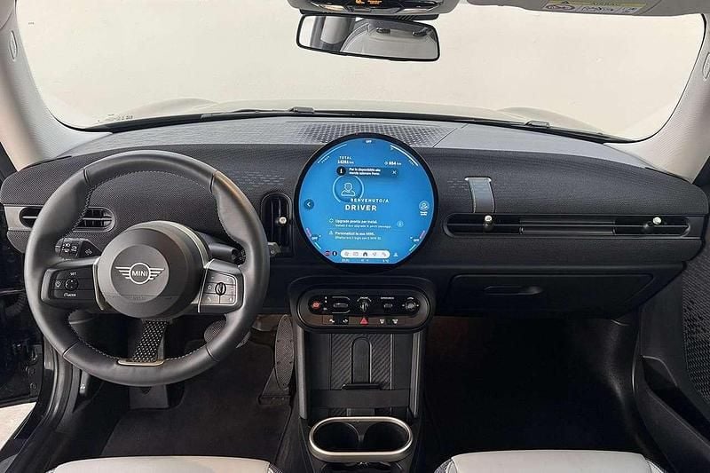 Usata Mini Cooper Classic 156 CV (114 kW) 2025 Midnight black metallizzato Utilitaria