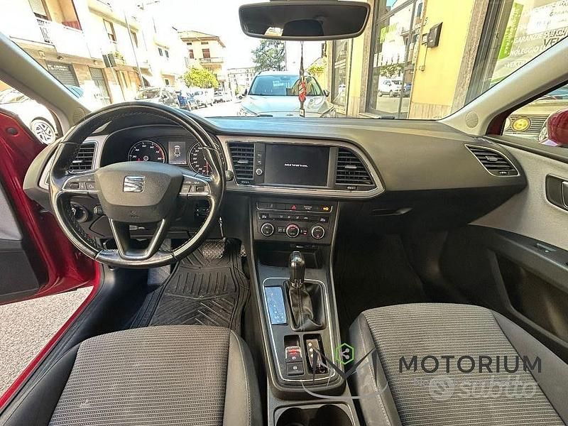 Käytetty Seat Leon ST Black Edition 131 HP (96 kW) 2020 Punainen Farmari