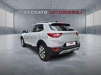 Usata Kia Stonic Style 79 CV (58 kW) 2025 Argento SUV