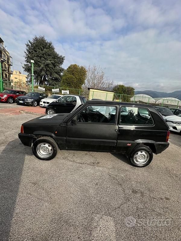 Usata Fiat Panda 4x4 45 CV (33 kW) 1992 Nero Utilitaria