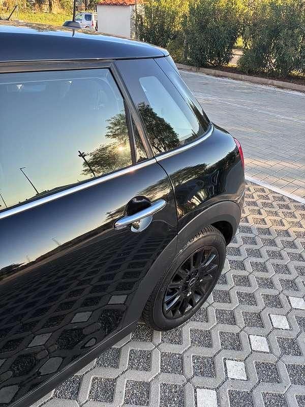 Usata Mini One D 95 CV (69 kW) 2018 Nero Utilitaria