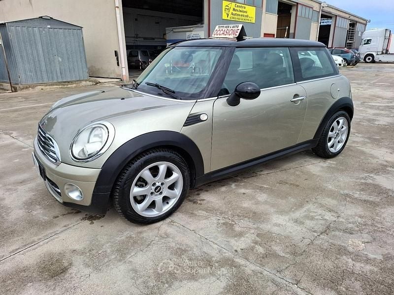 Usata Mini Cooper Clubman 109 CV (80 kW) 2007 Oro Station wagon