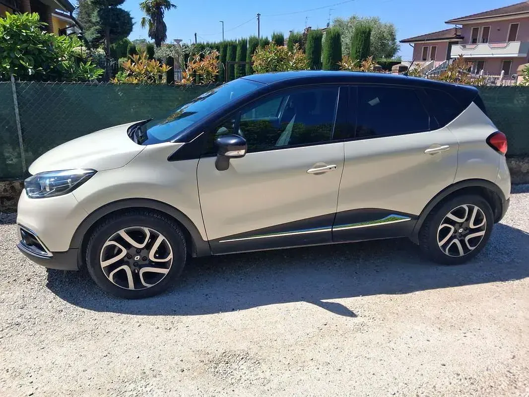 Usata Renault Captur 90 CV (66 kW) 2014 SUV