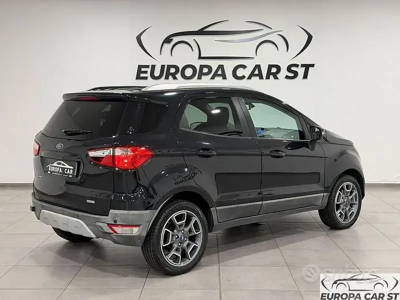 Usata Ford Ecosport 125 CV (91 kW) 2017 Nero SUV