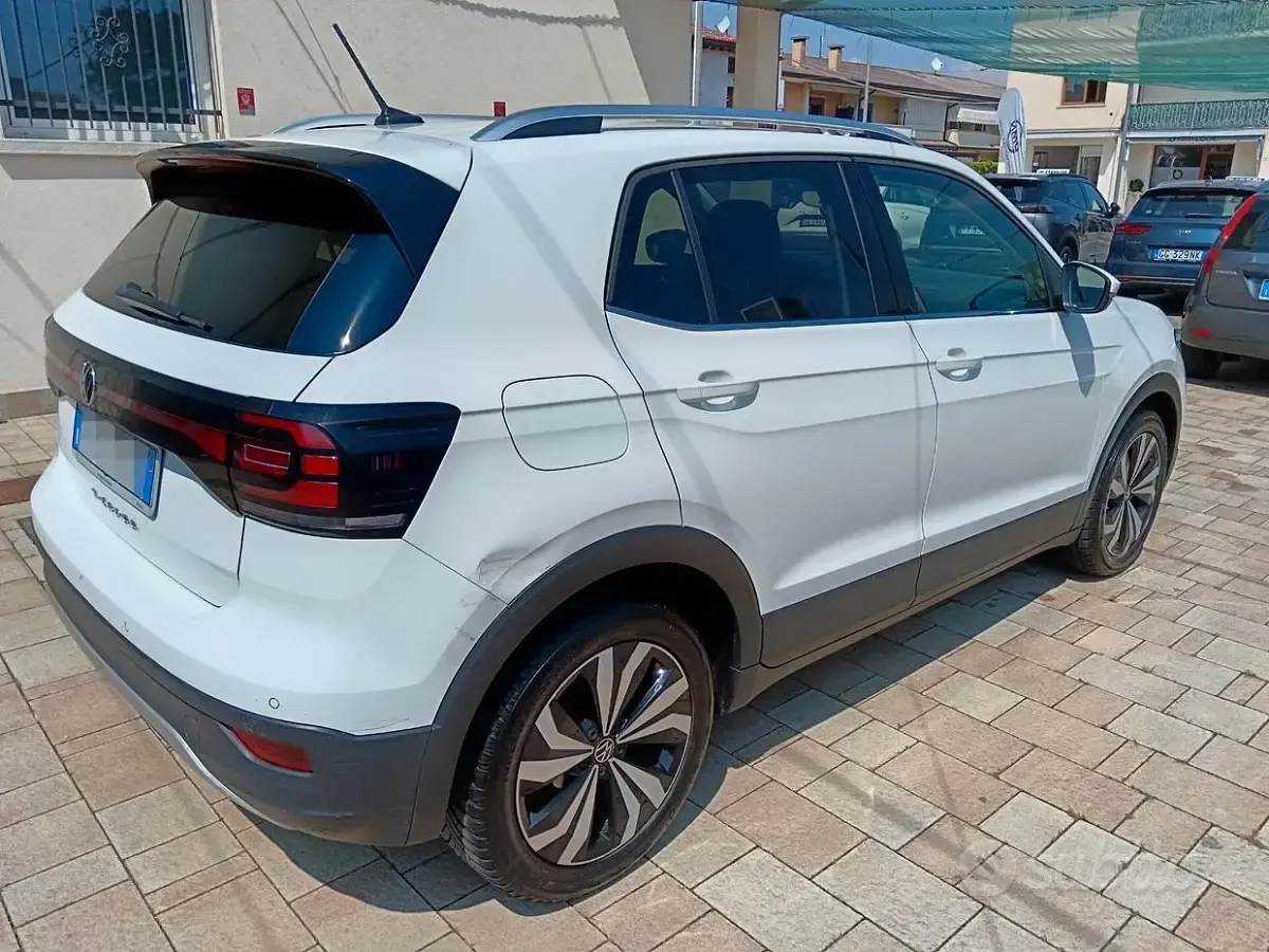 Usata VW T-Cross Advance 150 CV (110 kW) 2022 Bianco SUV