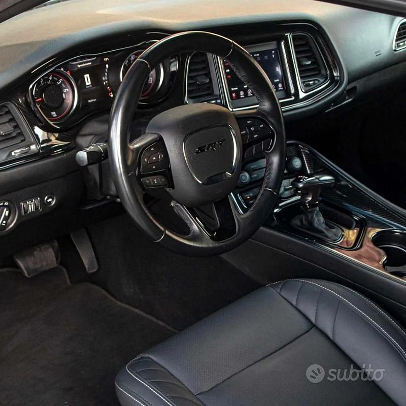 Usata Dodge Challenger 2019 Grigio Coupé